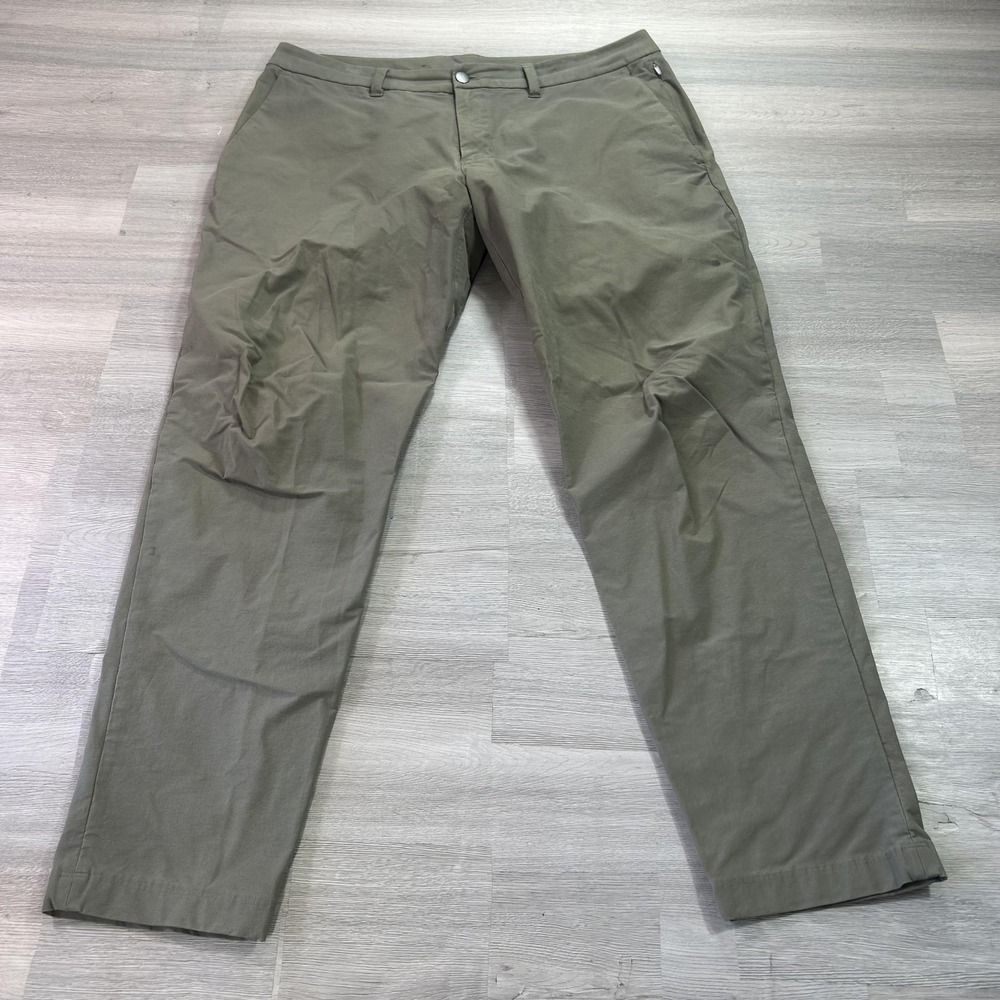 Lululemon Pants Mens 36x30 Green Stretch Chino Straight Leg Casual LM5AXAS